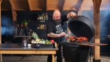 Kan een kamado BBQ onder een overkapping?